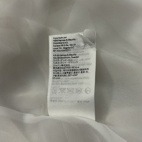 H&M women’s pleated long sleeves whit/ cream blouse - Picture 8 of 14